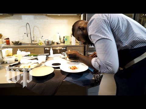 Video: Eric Adjepong Menceritakan Kisah Makanan Afrika Barat Selepas Chef Top