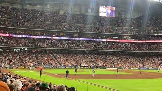 Jose Altuve hits a Grand Slam