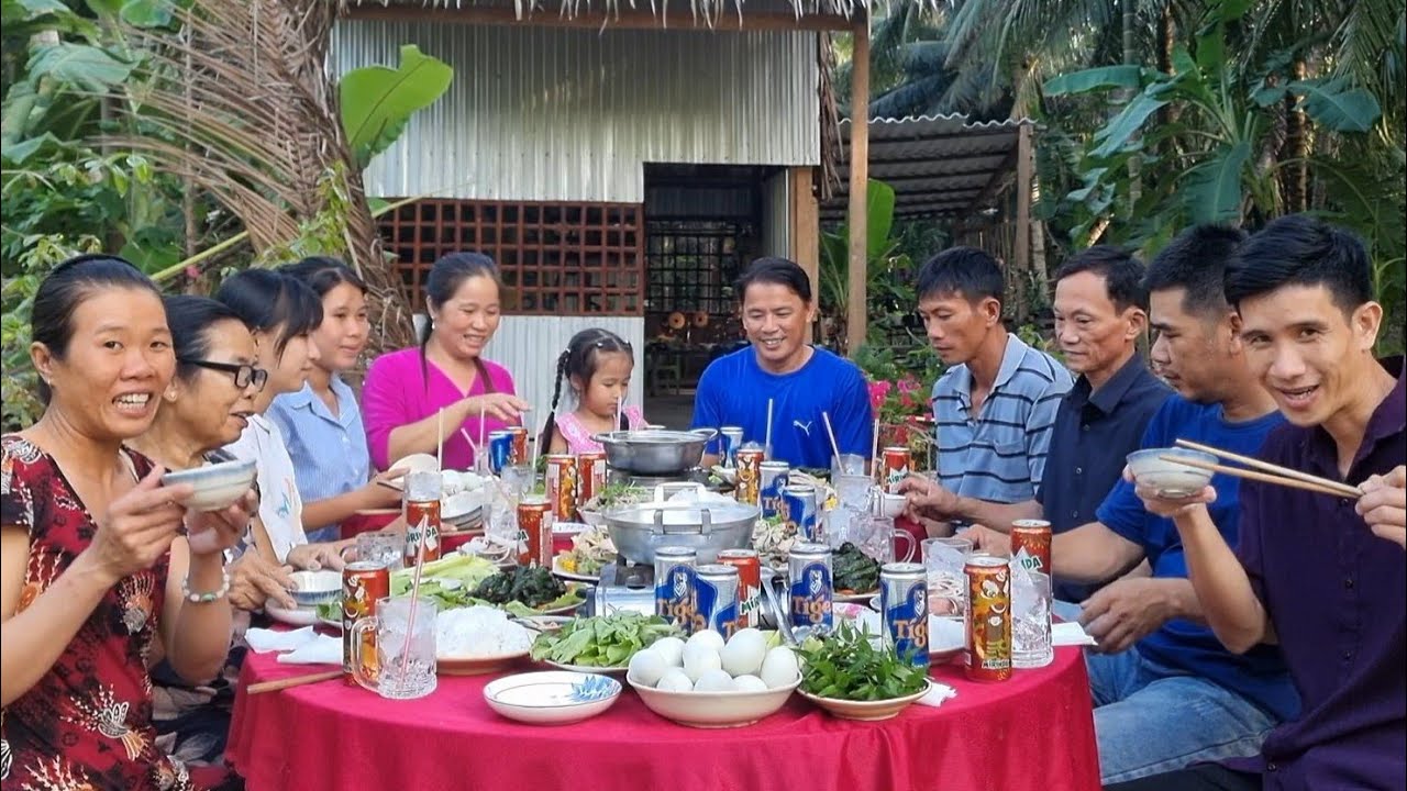 Làm Một Bữa Tiệc Hoành Tráng Cuối Năm Cùng Anh Em Đón Chào Năm Mới | ATTD&Family T198