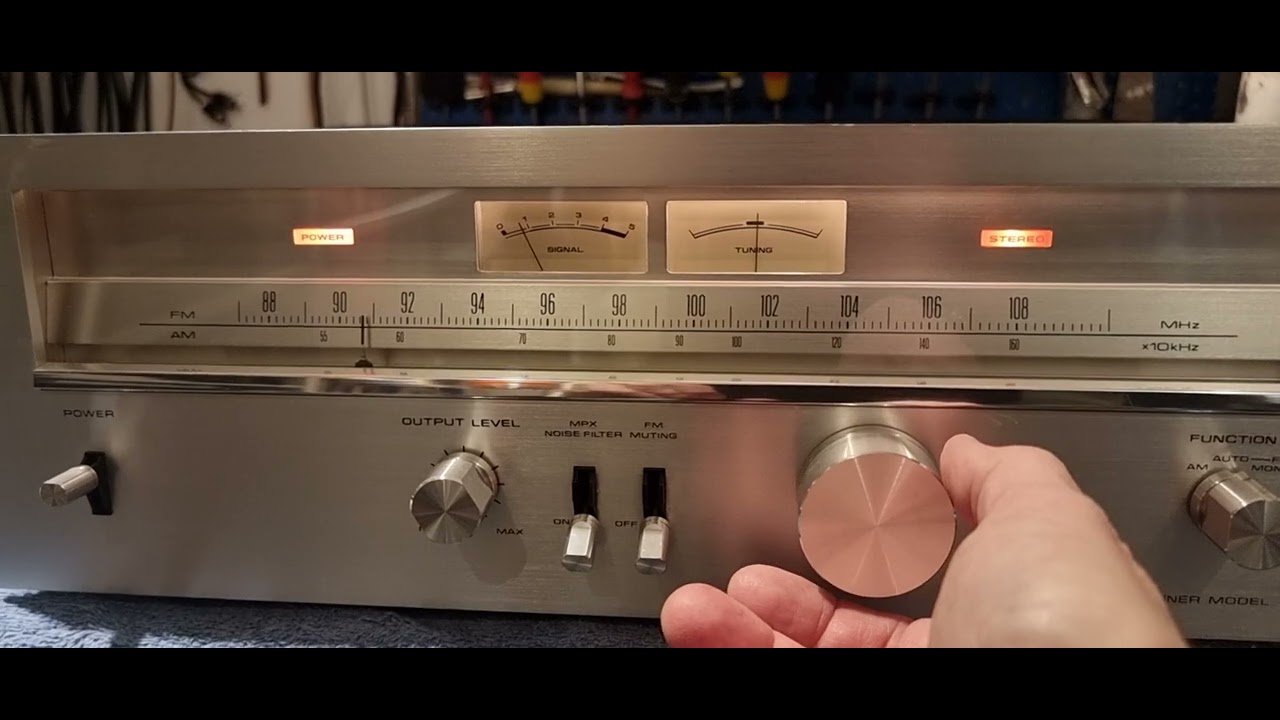 PIONEER TX-7500 tuner analogo from 1976' japan -test- - YouTube