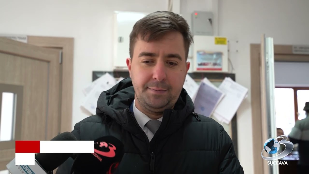 Primăria Salcea, luată cu asalt de cetățenii nemulțumiți