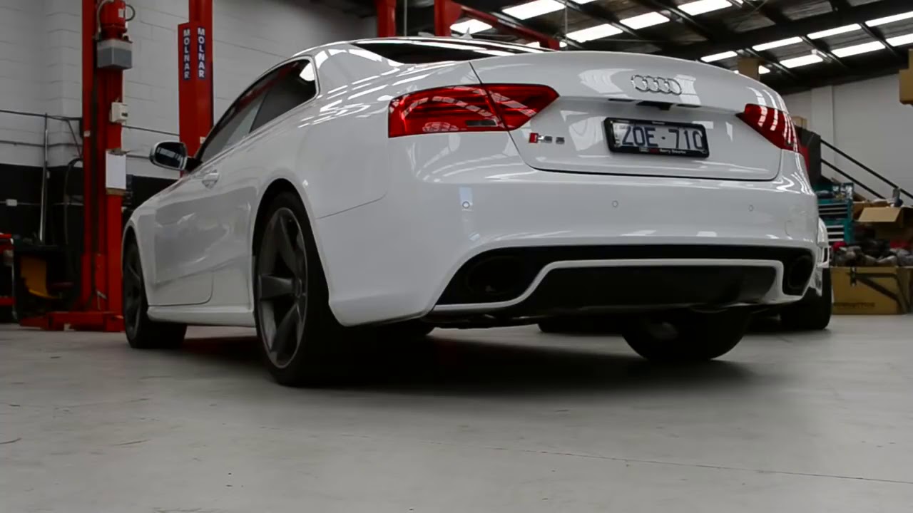 Audi RS5 with ARMYTRIX Cat Back Valvetronic Exhaust!