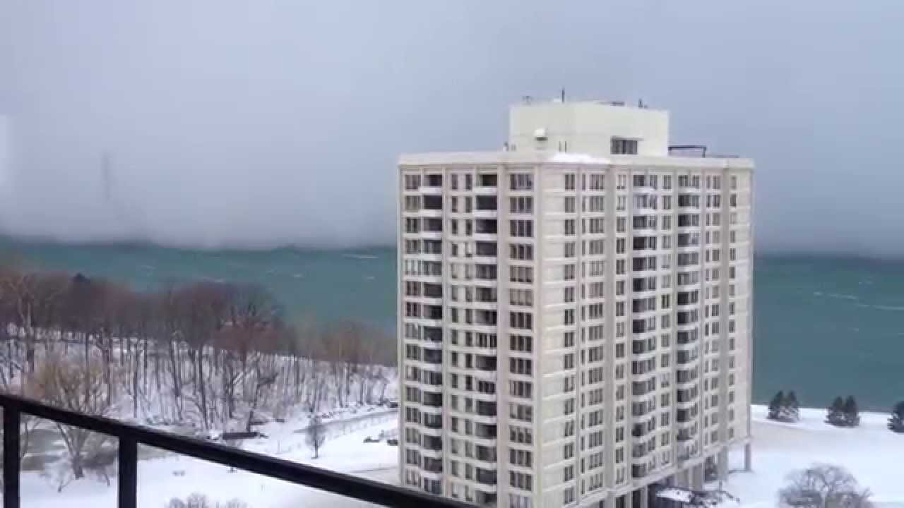 Cleveland Lake Effect Rolling in - YouTube
