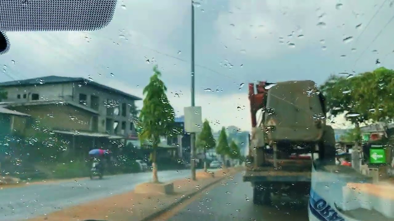 Balade dans la ville de Douala en voiture (de LOGPOM à JAPOMA) #12.07.2023