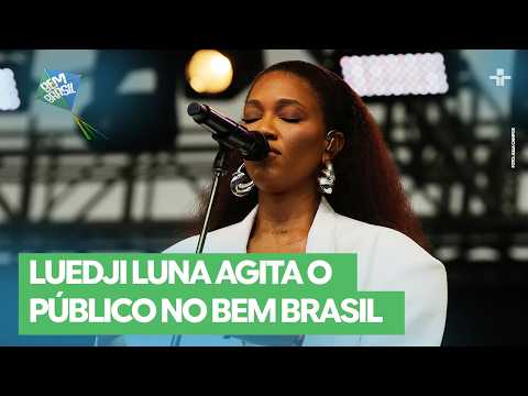 The strength, the voice, and the poetry of Luedji Luna echoing on the Bem Brasil stage! 🌴🎶