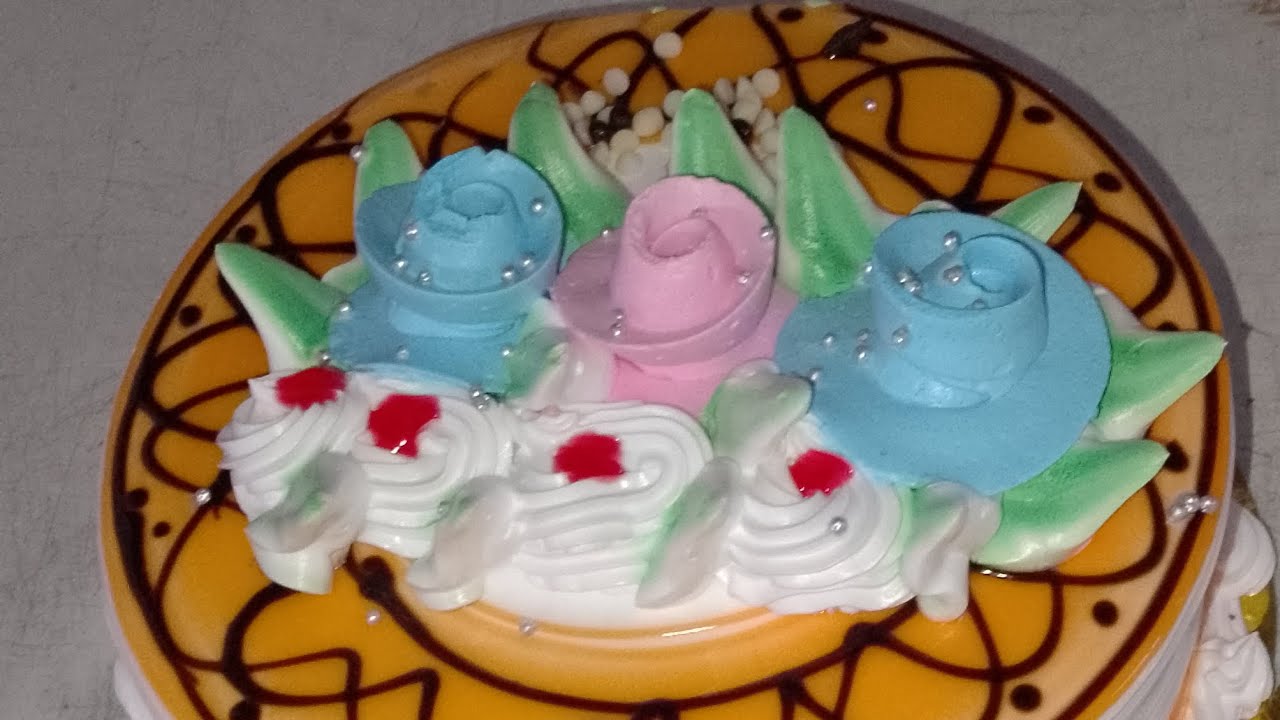 rangi #gubbaron se room sajaya hai cake katega Prince ham #sab bolenge ...