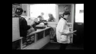 Clerks: How Randal handles customers Part 2