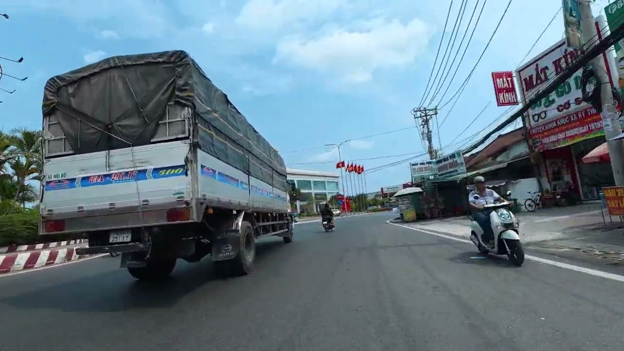 목바이 갈때랑 다르게 시냇길로갓는데 왜이렇게 막히는겨 | 목바이 국경 - 호치민 | clip 1 #오토바이투어 #오토바이 #투어라이딩 #osmoaction6 #베트남 