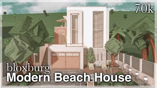 Bloxburg - Modern Beach House Speedbuild (exterior)