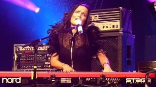 Tarja - &quot;Sing for Me / I Feel Immortal&quot; (Acoustic Medley) live in Eindhoven, 25.02.2012, HD