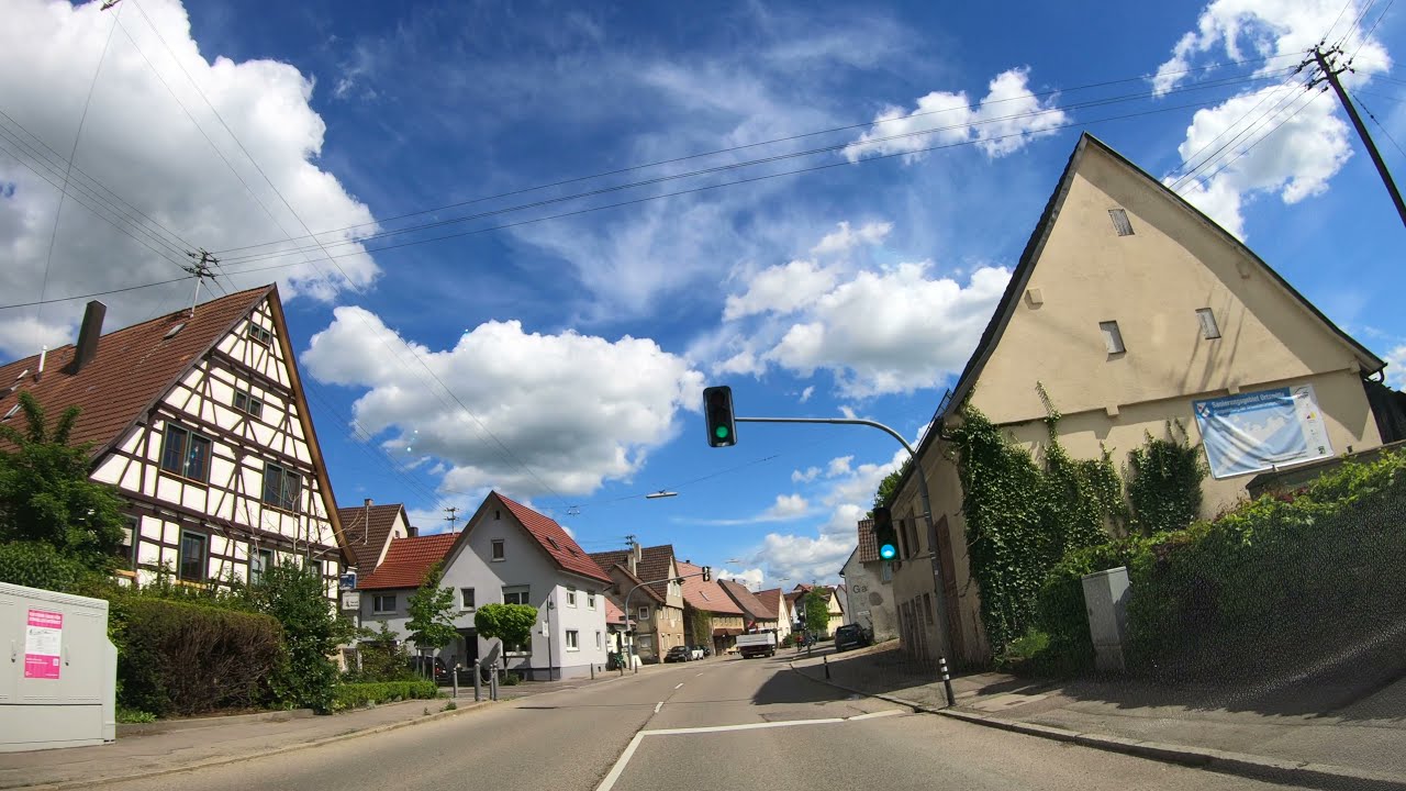 Süsen Gingen Stadtrundfahrt mit großartiger Musik Gingen Süßen Bahnhof Salach Deutschland B10