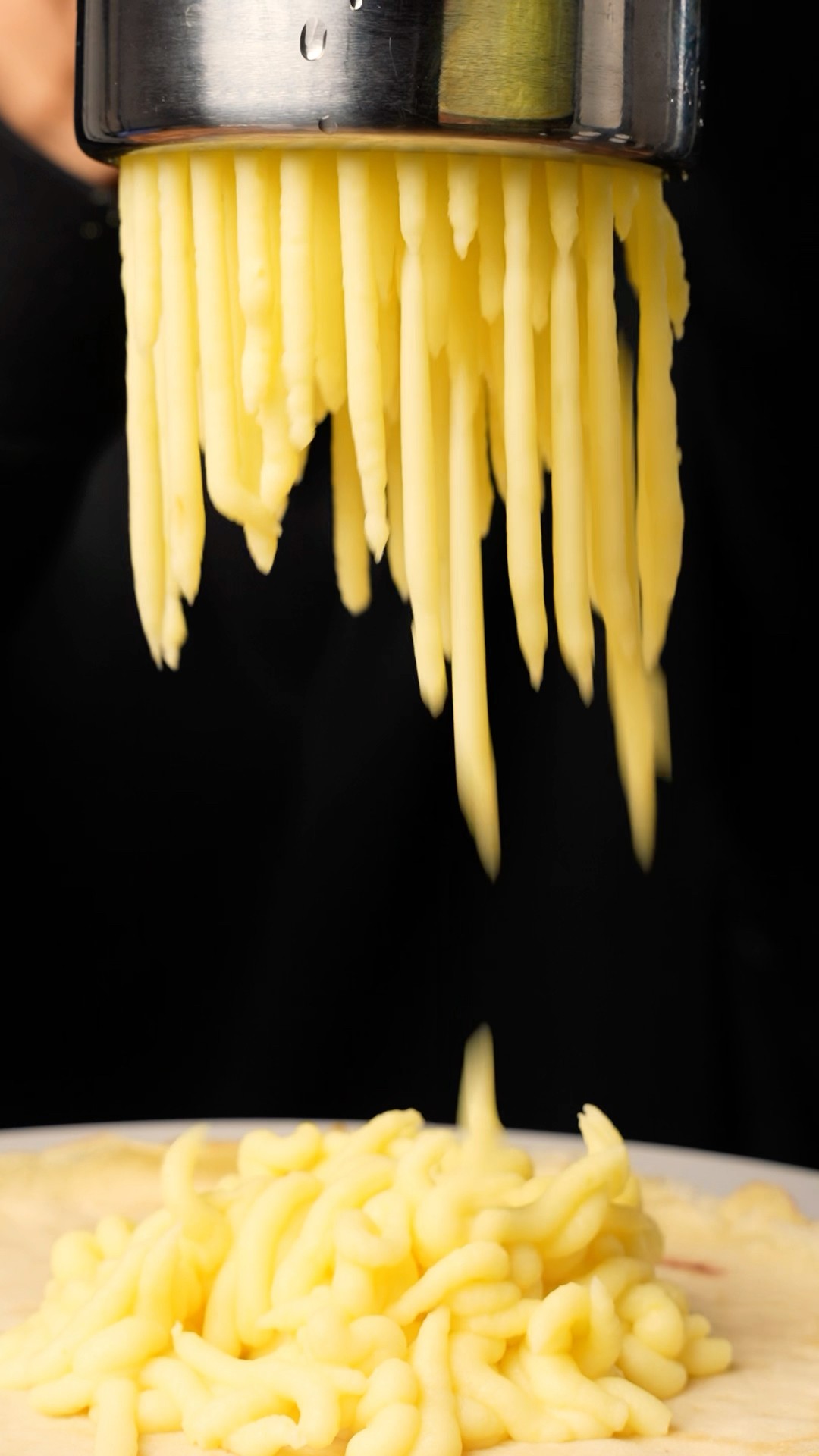 Can I Get Potato Spaghetti Crepe Roll !?