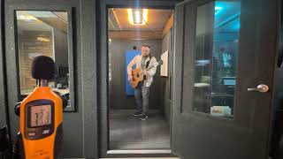 Guitar Sound Isolation Demo – WhisperRoom Standard (Single-Wall)