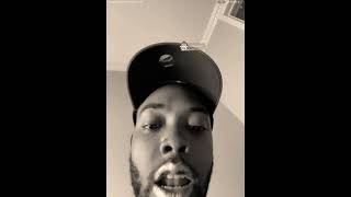 On Got Tea Had 2Flying Across The Wall, Is She The Roach Queen?