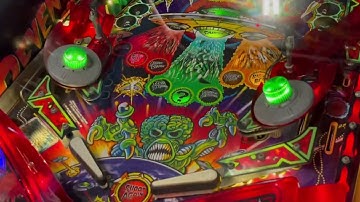 Pinball BALLY Revenge From Mars 3D 1999