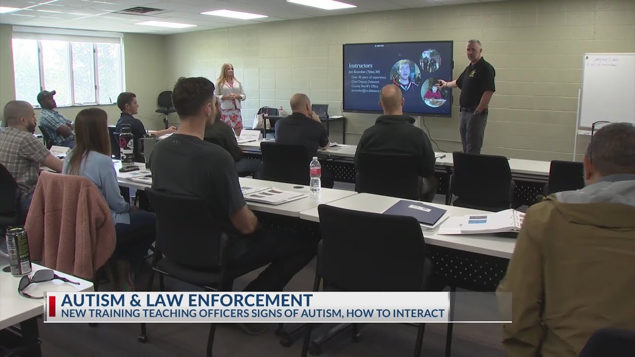 Training teaches law enforcement to recognize people with autism - YouTube