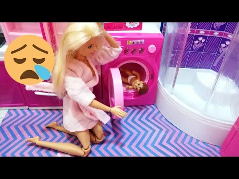The disappearance of Barbie's daughter - YouTube