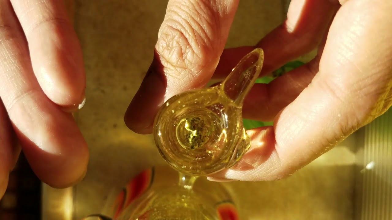 Big Ass Bong Rip (🎵faucet failure)