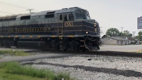 CSX P001 (OCS train) w/ CSX 1, CSX 2, & CSX 3 (F40PH-2 trio) at Rensselaer, Indiana