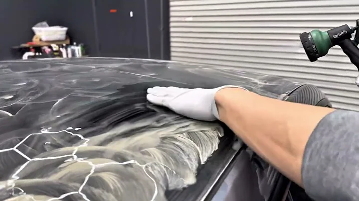 SOFT99 : How to Apply Glaco Glass Compound Roll On and Glaco Ultra