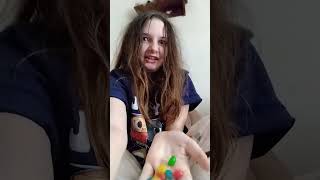 Starz eats jellybeans