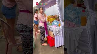 Jualan Kopi di Pernikahan Adat Bali 😱☕️🤭 #budayabali #bali #wedding #shorts