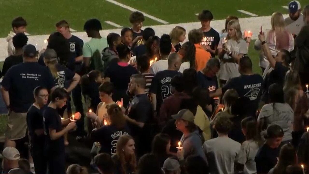 Candlelight vigil held for victims of Apalachee High School shooting ...