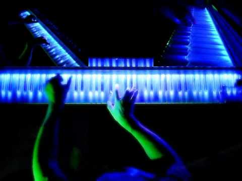 Pure Imagination,  Piano (Theme: W. Wonka) by: Mike Bruckman - YouTube