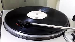 HQ Samakozhi Koovuthamma Tamil Hits Movie Ponnu Orukku Puthusu (dasarathanpt@gmail.com)