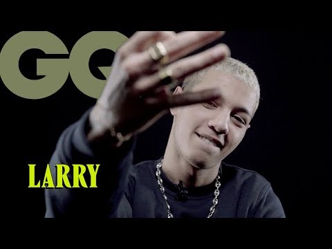 Youtube: Les punchlines de Larry : Booba, Ninho, Niska… | GQ