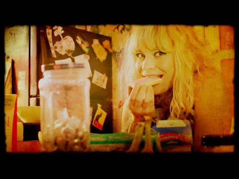 The Dollyrots - Barefoot And Pregnant (Official Video)