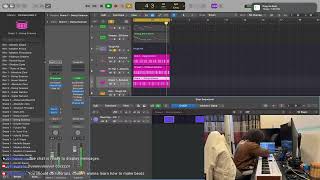 De'Zjaughn Making A Beat With A Drum Sequencer