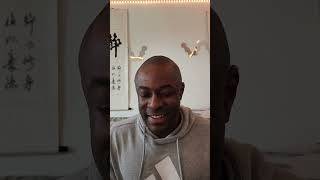 картинка: Вы привлекаете двух людей, но каковы их намерения?