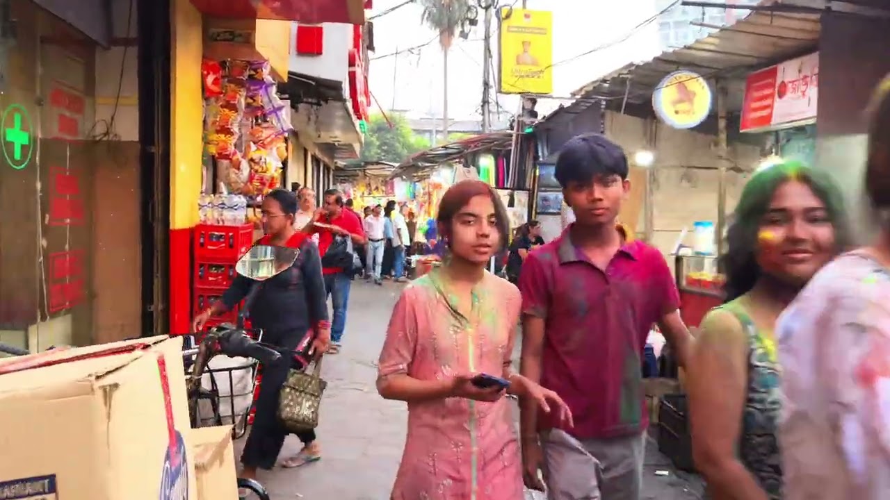 Garihat, Calcutta walking tour 4k HDR /  south Calcutta walking tour.   