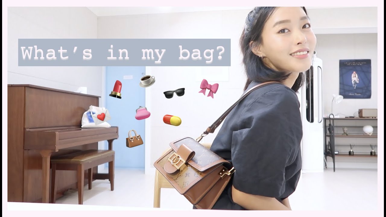 What's in my bag? - Louis Vuitton Mini Dauphine (2020) 