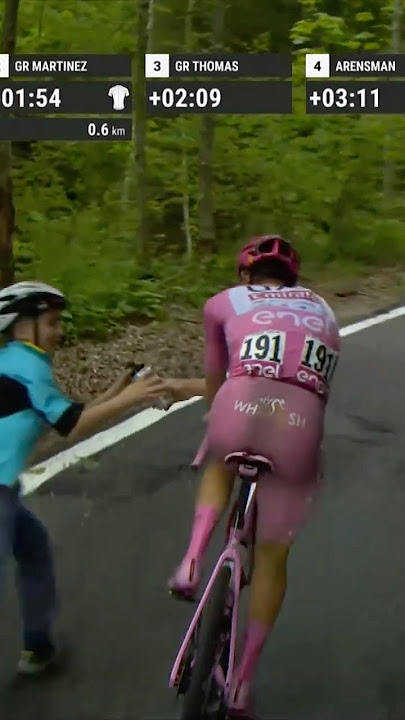 🤗 Was this gesture from Tadej Pogačar the fan moment of the 2024 Giro d'Italia?  #gcn #giroditalia
