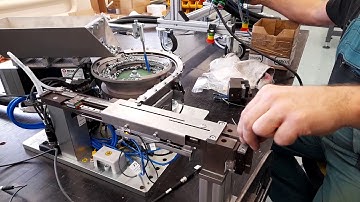 Automatic feeding system - stamping mold insert - StrojUnion CZ