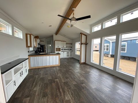 Do Cabin Sheds Have Bult In Bathrooms?