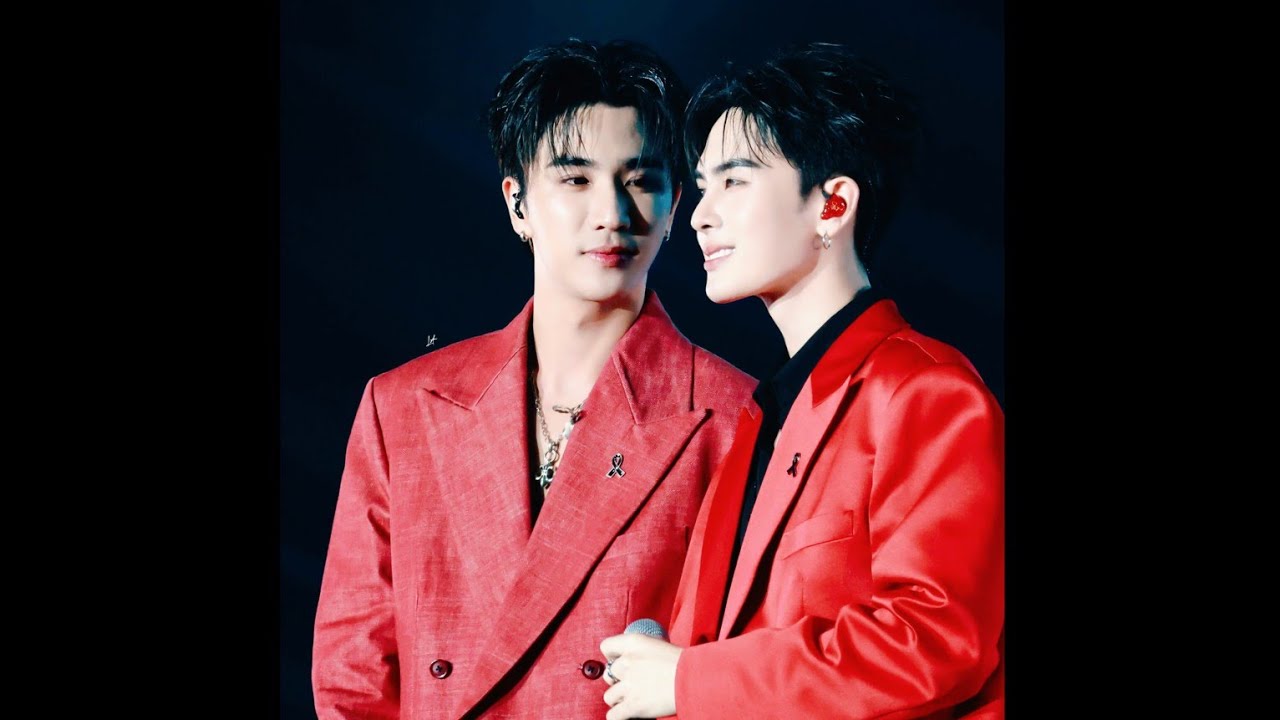 [Чудесные моменты ПертаСанты 🐯🐶] #perthsanta #perthsanta #santapp #perthppe #bl #blkiss