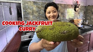 Cooking Jackfruit Curry . Jackfruit Curry Recipie . #jackfruitcurryrecipe #kalimpong @rosnirai8917