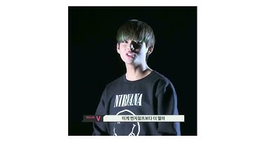 TAEHYUNG DOING PUSH UP