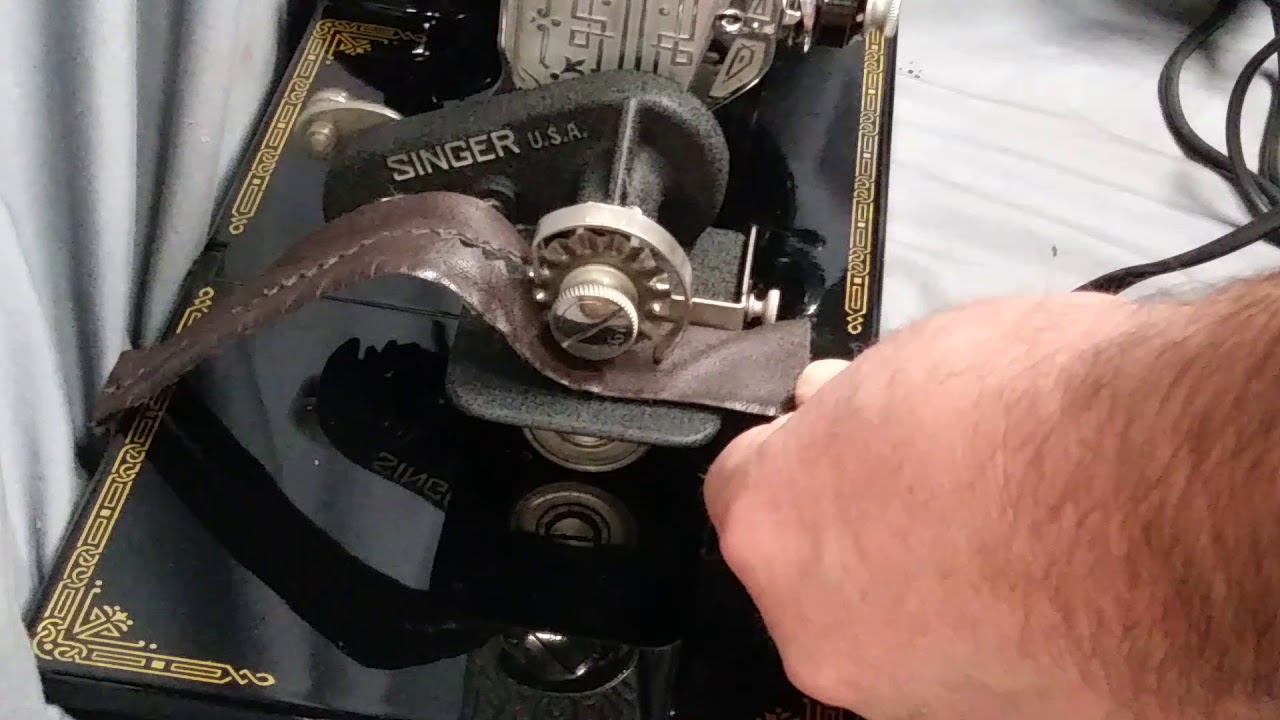 Vintage Crinkle Singer Pinking Attachment Pinker Machine 121111 121021