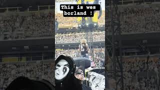 JAMEST HETFIELD playing "BREAK STUFF" ?..WES BORLAND costume. i like it
