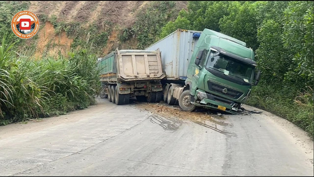 The Most Dangerous Deadly Curve – Trucks Losing Control on Mountain Roads