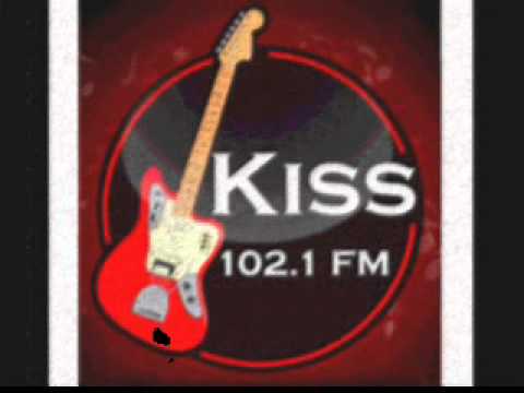 radio-kiss-102.1-fm-(-depois-de-um-rock-sempre-vem-outro-rock)