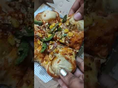 Momo Mia Pizza