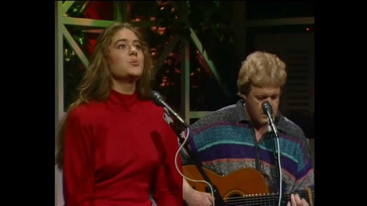 Vårvise - Spring mood from a charming duet - Sebastian & Sissel!!!  Enjoy yourselves!!!!!!!!!!!!!!!