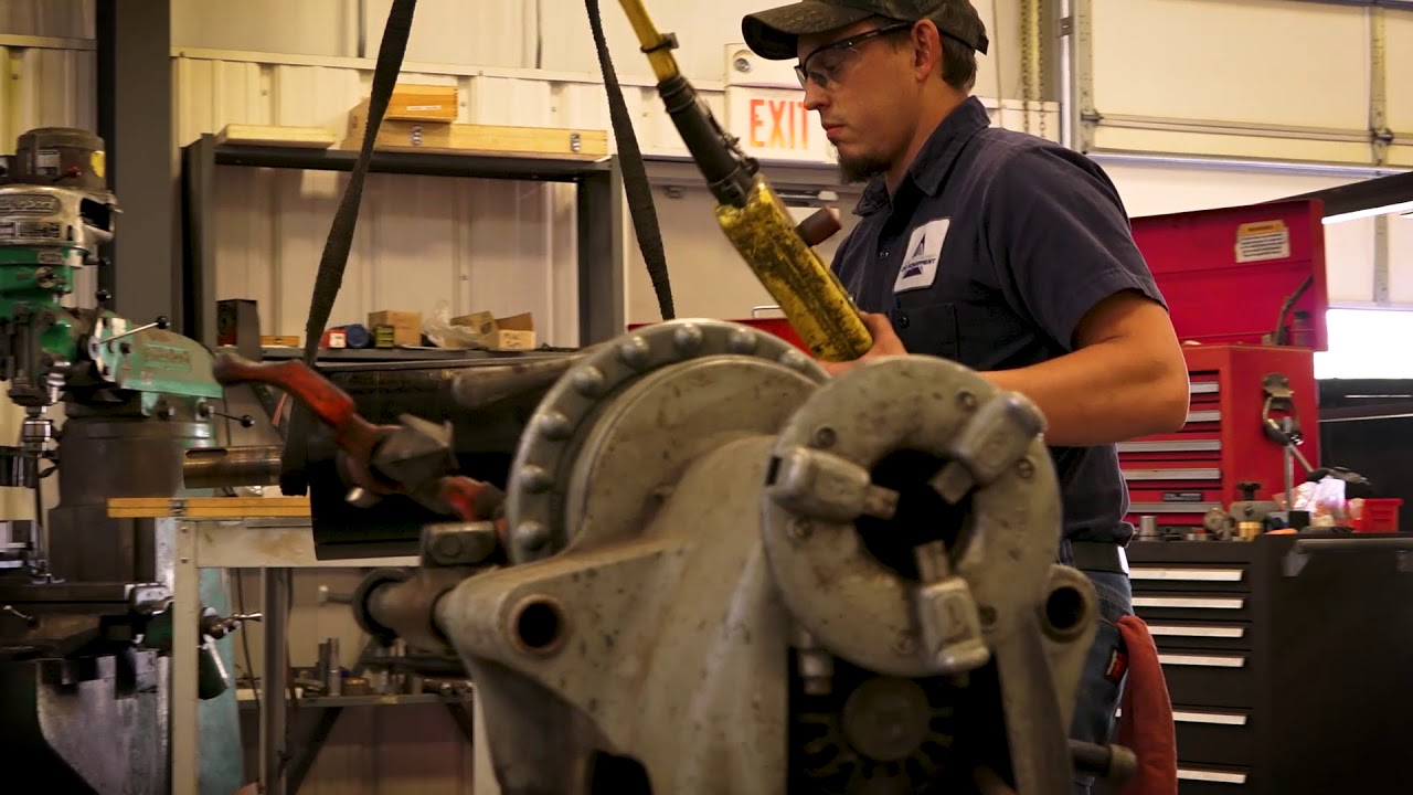 C&B Vacuum Pump Rebuild - YouTube