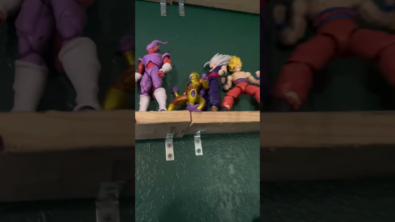 Putting my horror figure on my shelf