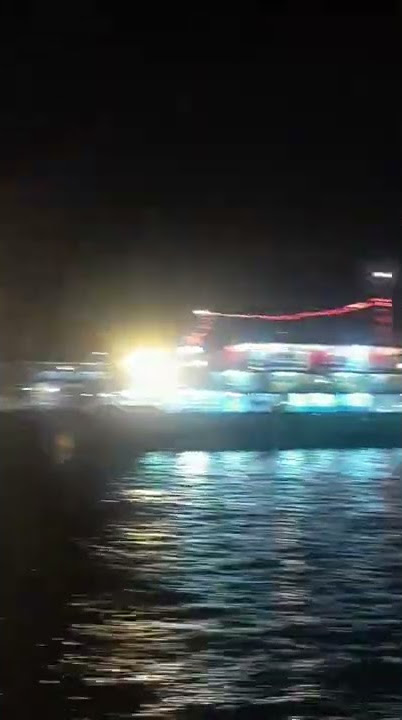 pelabuhan penye Gilimanuk malam hari